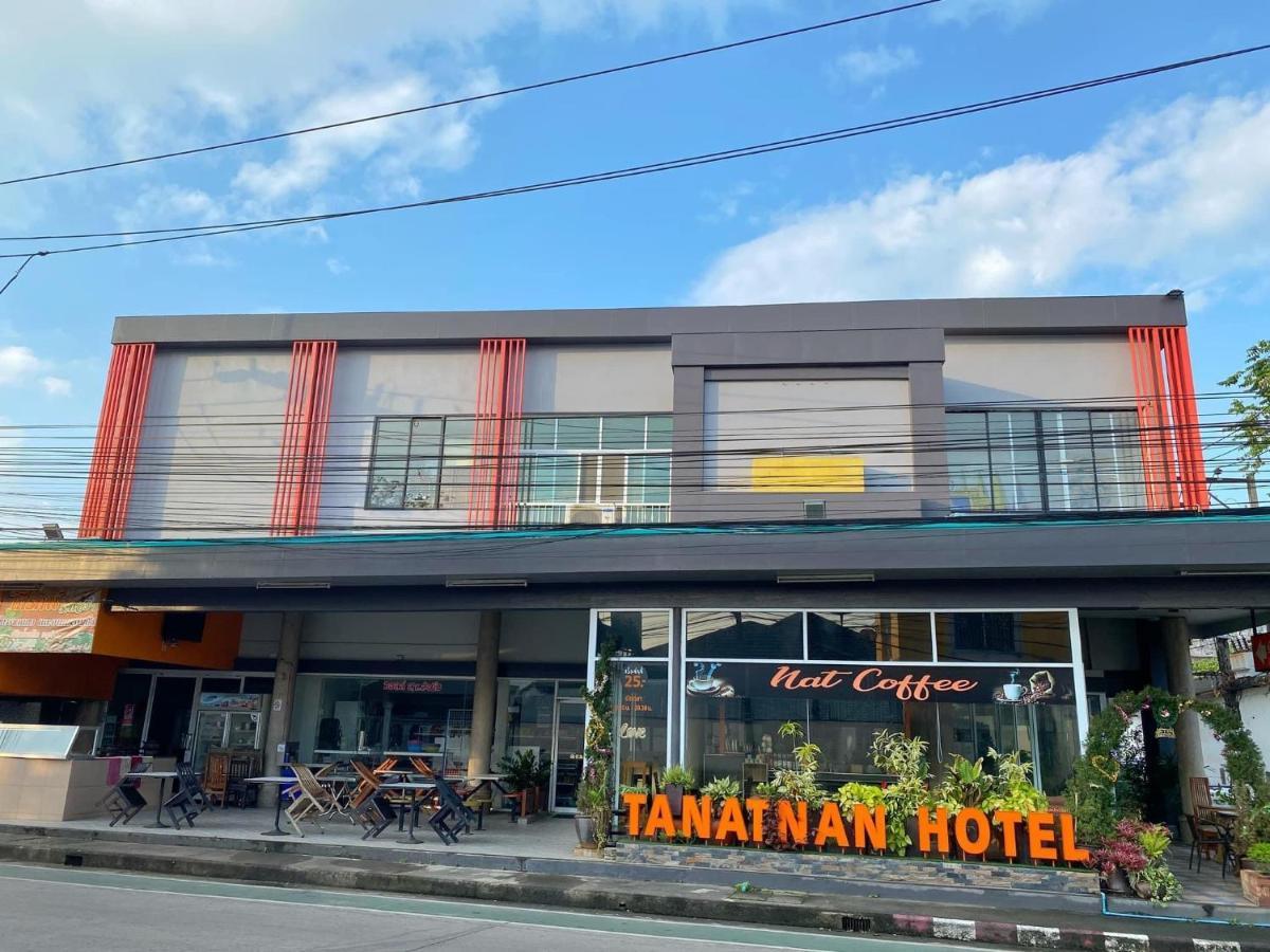 Tanatnan Hotel ระนอง ภายนอก รูปภาพ